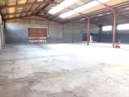 parking véhicules et camping car