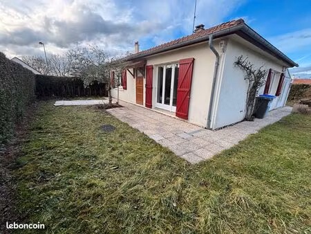 maison à louer 2 chambres  secteur st michel