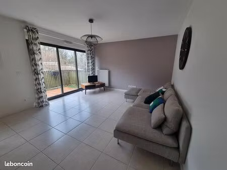 appartement 3 pièces 64 m²