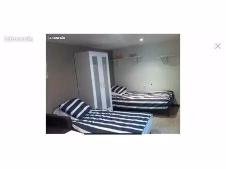 studio proche rer b et toutes commodités