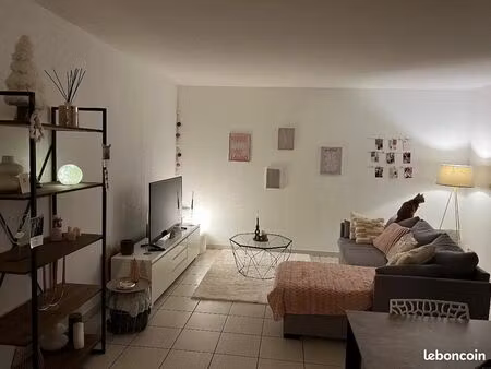 saint-yrieix - fontastier - appartement f3 avec joli balcon et garage