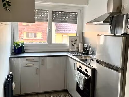 t2 meublé 43m2 avec balcon - quartier st florent