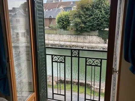 studio 15m2 hyper centre proche gare