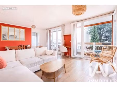 appartement 3 pièces 70 m²