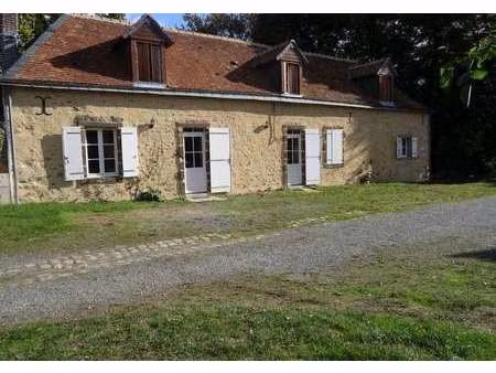 location maison meublé à la chapelle-saint-aubin (72650) : à louer meublé / 41m² la chapel