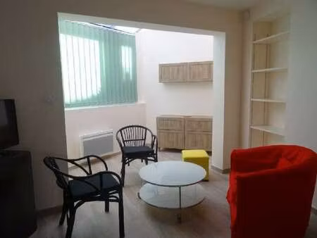 location appartement 2 pièces meublé au mans (72000) : à louer 2 pièces meublé / 50m² le m