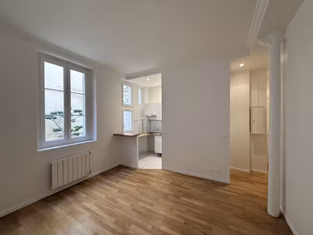 rue surcouf - la tour maubourg