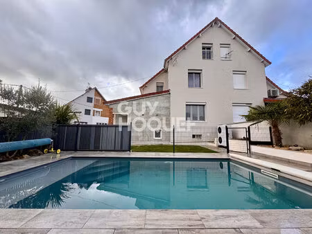 maison familiale à ciry-le-noble - 4 chambres  piscine chauffée et sous-sol