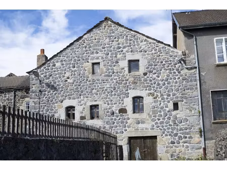 vente propriété 4 pièces 70 m² à fay-sur-lignon (43430)  82 000 €