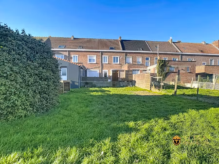 maison familiale  6 chambres  jardin et garage - les moëres