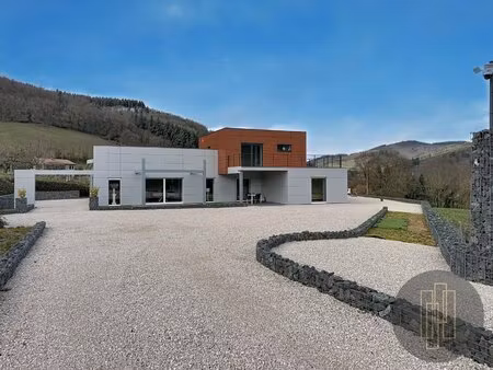 villa contemporaine chambost-alliere