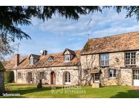 propriété 9 pièces 336 m²