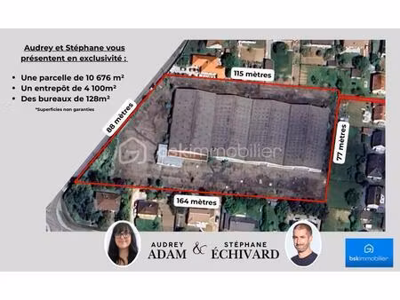 terrain constructible avec entrepôt commercial de près de 5 000m²