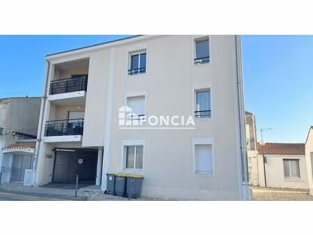 appartement avec balcon et stationnements – centre-ville d’olonne-sur-mer