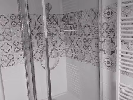 loue appartement a delle