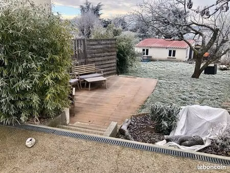 appartement 60m2 + terrain 300m2