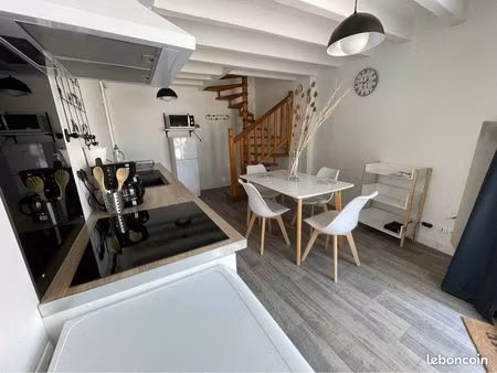 petite maison de ville - pouzauges