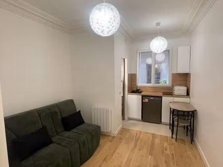 location cosy studio de 14m2 refait à neuf