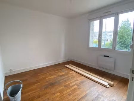 appartement hyper centre de vire / parking gratuit