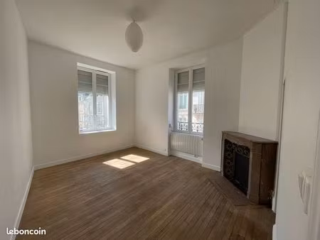 loue f2 rue isabey proche gare