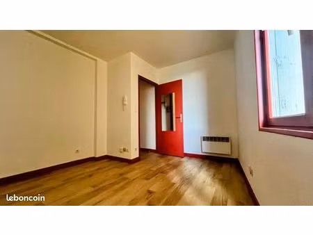 studio à louer à bourges