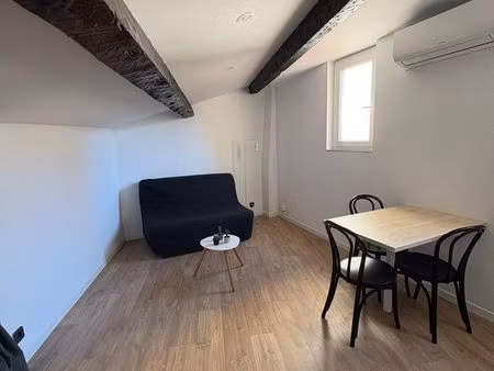 studio bien agencé à louer