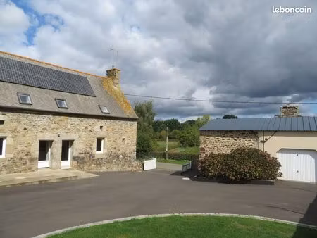 location maison plélo 860