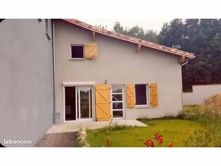 logement 4 pièces avec jardin et terrasse