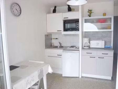 vente appartement 2 pièces bord de mer aux sables-d'olonne (85100) : à vendre 2 pièces bor