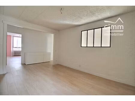 a vendre sallanches centre-ville (74700) appartement 3 pieces