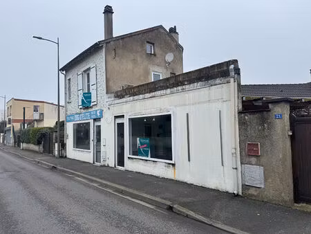 vente local commercial 5 pièces  65.00m²  conflans