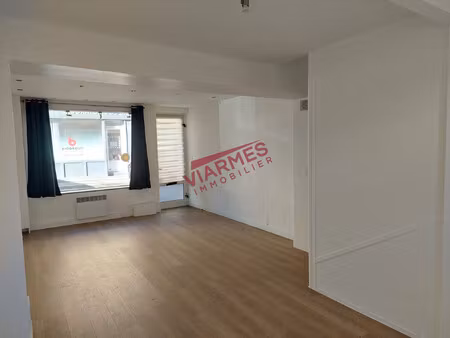 local commercial avec bureaux ou appartement f3