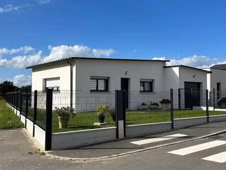 vente maison à sainte-marie (35600) : à vendre / 102m² sainte-marie