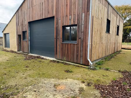 a louer - local d'activité - 150 m2 - le cours