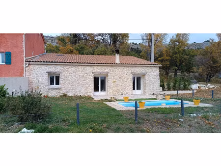 maison en pleine nature forêt domaniale de grasse