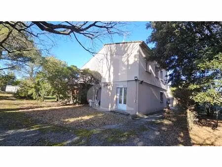 maison spacieuse avec terrain attenant à valréas
