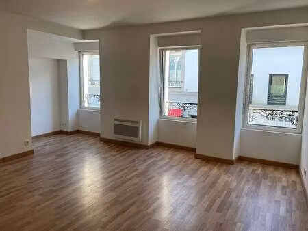 location appartement 2 pièces à rosporden (29140) : à louer 2 pièces / 44m² rosporden