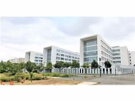 location bureau blagnac 2 322 m²