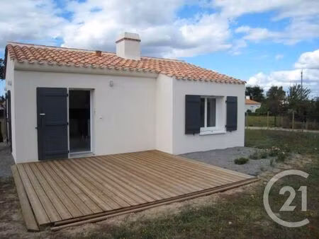 à louer maison 42 32 m² – 600 € |saint-julien-des-landes