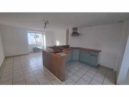 à louer appartement 69 95 m² – 715 € |crossac