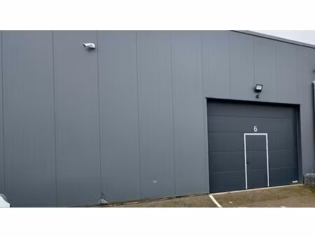 en vente garage fermé 141 m² |cosnes-et-romain