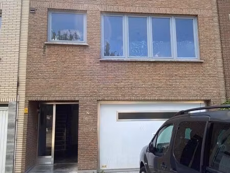 appartement te huur in brasschaat met 2 slaapkamers