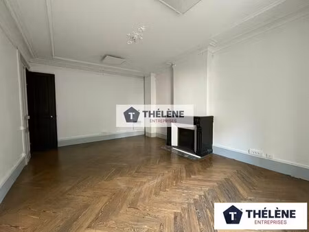 location local professionnel 122m² montpellier 34000