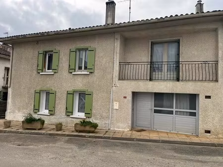 vente maison 8 pièces 194 m² à estang (32240)  148 400 €