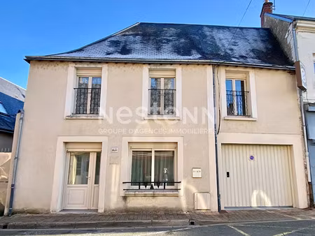 vente maison 8 pièces 154.46 m² à nogent-sur-loir (72500)  175 000 €