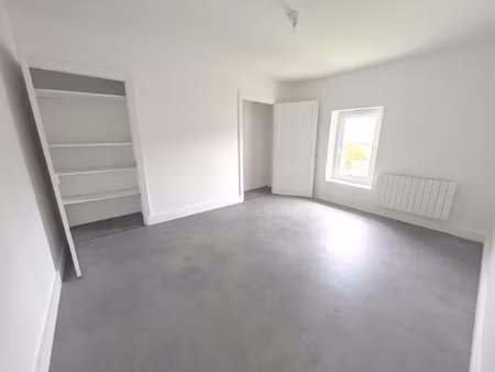 location appartement 2 pièces 51m² feurs 42110