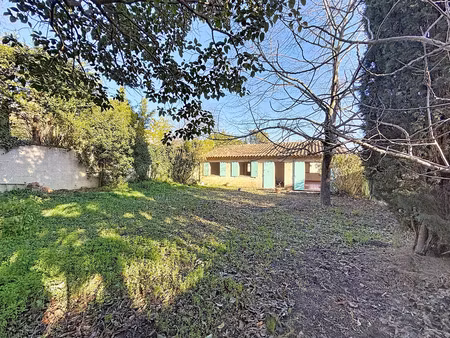 maison/villa haut de gamme à éguilles