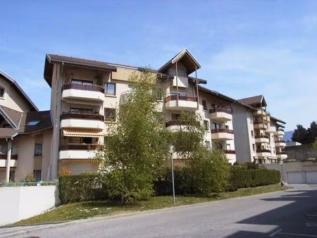 location appartement 4 pièces 99m²