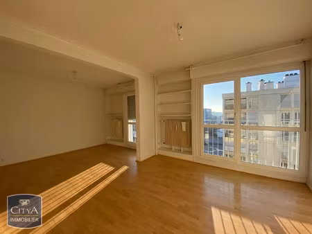 appartement à louer 1 pièce 34.08 m² - besançon (25) - 570€