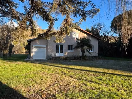 vente maison 4 pièces 95 m² à montesquieu-volvestre (31310)  185 000 €